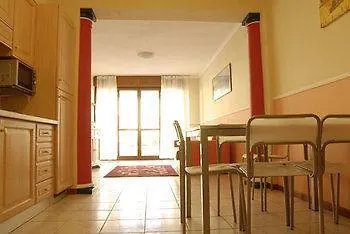 Ferretti Garda Palace Apart Otel 4*