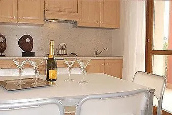 Ferretti Garda Palace Aparthotel 4*