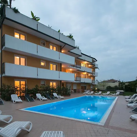 Ferretti Garda Palace