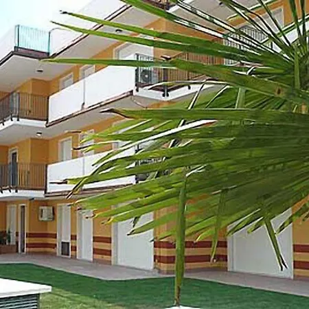 Ferretti Garda Palace