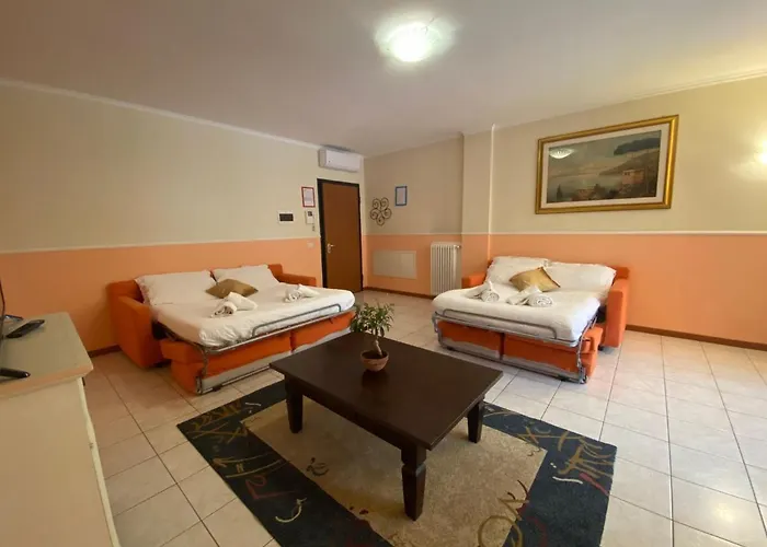 Apartmanhotel Ferretti Garda Palace