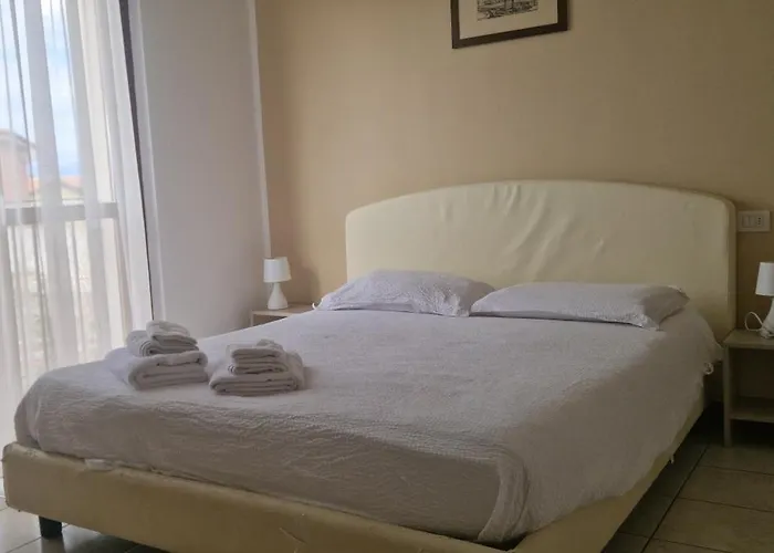Apartmanhotel Ferretti Garda Palace