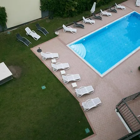 Ferretti Garda Palace Lejlighedshotel Peschiera del Garda